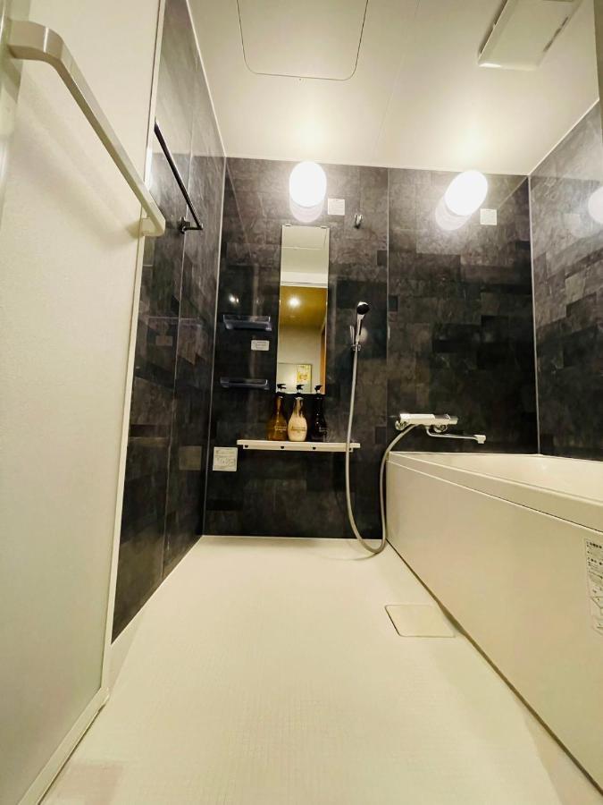 東瀛stays 6階 ゆったり庭付きワンフロア部屋 โอซาก้า ภายนอก รูปภาพ