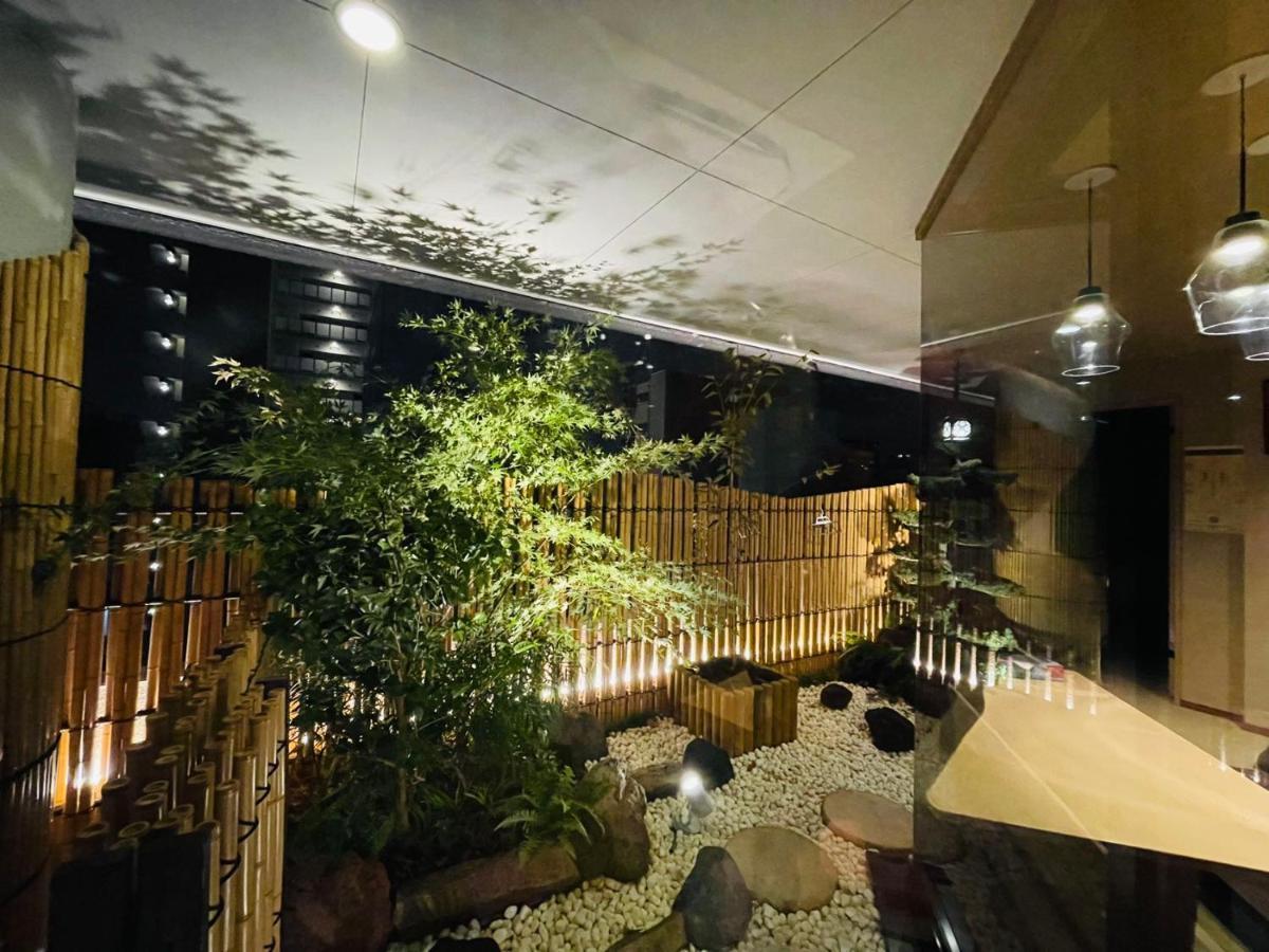 東瀛stays 6階 ゆったり庭付きワンフロア部屋 โอซาก้า ภายนอก รูปภาพ